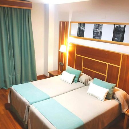 Hotel Carmen La Carlota Eksteriør billede