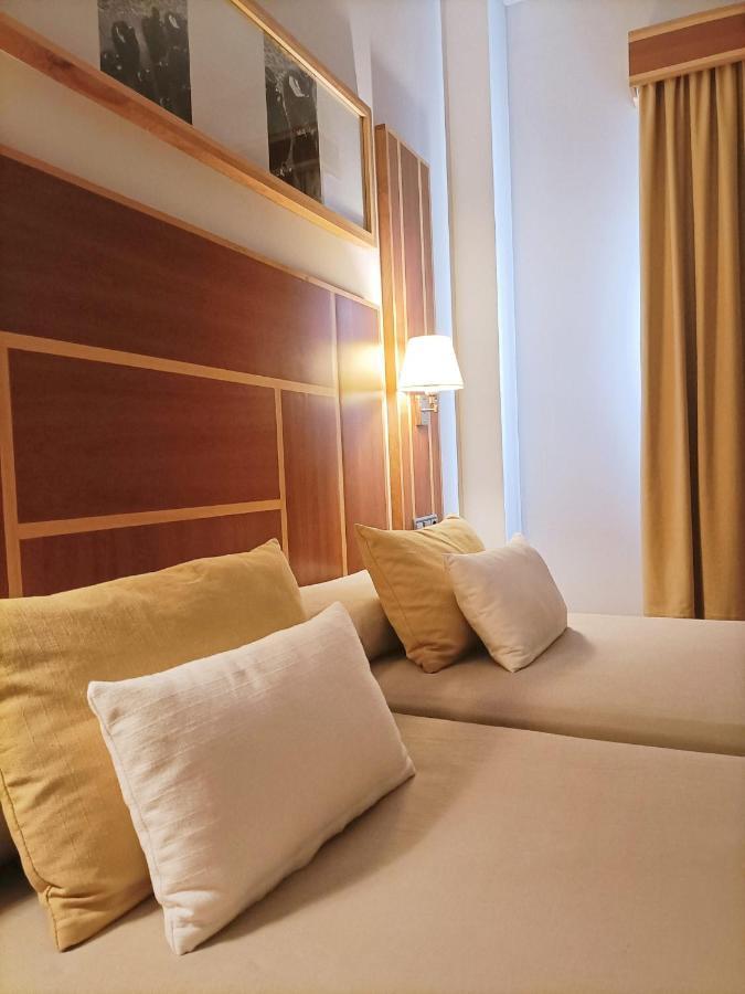 Hotel Carmen La Carlota Eksteriør billede