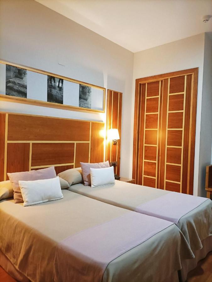Hotel Carmen La Carlota Eksteriør billede