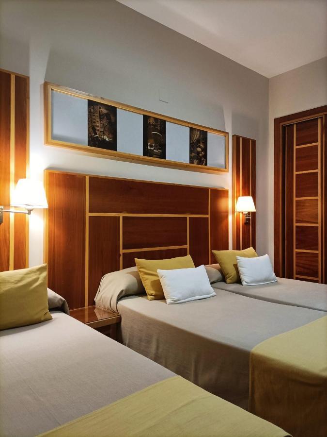 Hotel Carmen La Carlota Eksteriør billede