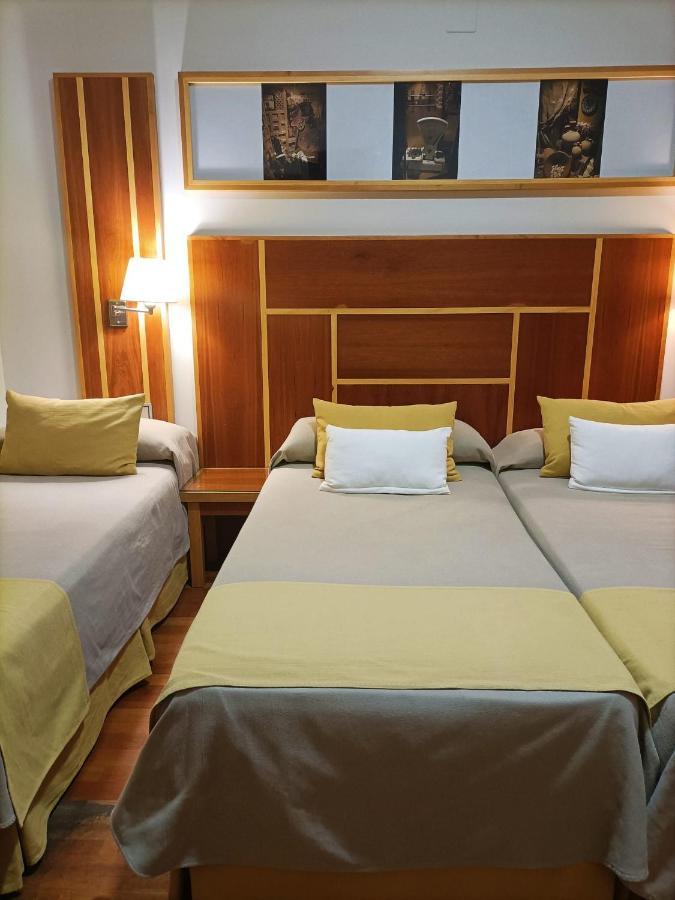 Hotel Carmen La Carlota Eksteriør billede